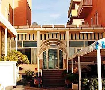 فندق Sirenetta ليدو دي أوستيا