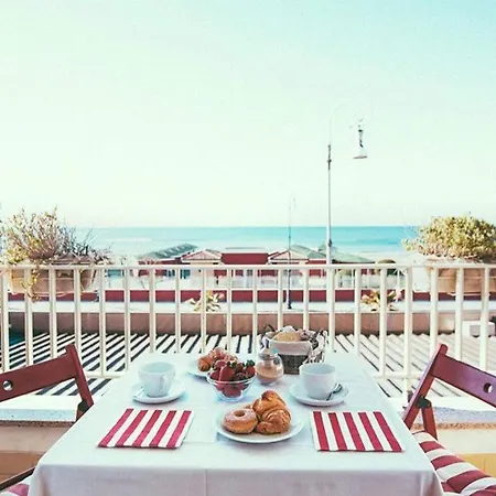 Sirenetta فندق 3*